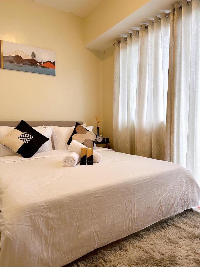 Luxury Suites At Brenthill バギオ エクステリア 写真